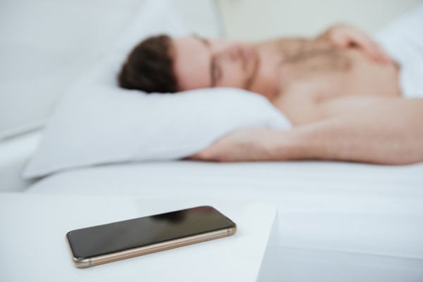 101 Dirty Text Messages For Him To Wake Up To (Seductive Good Morning Texts)